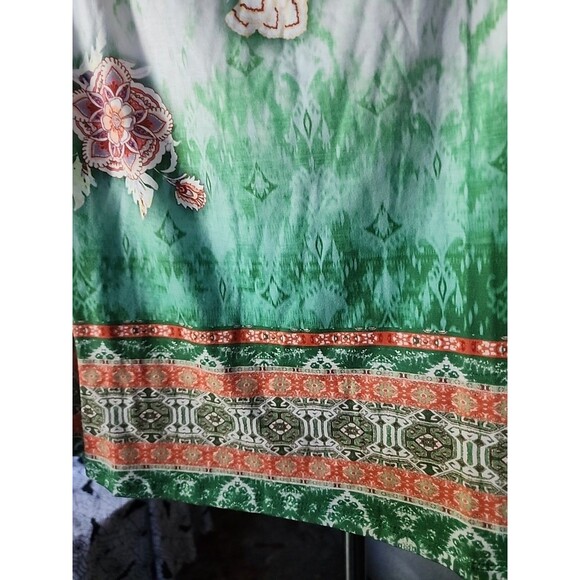 One World Womens Large Floral Geometric Print Tshirt Tunic Top NWT B7 Excellent - Picture 3 of 6